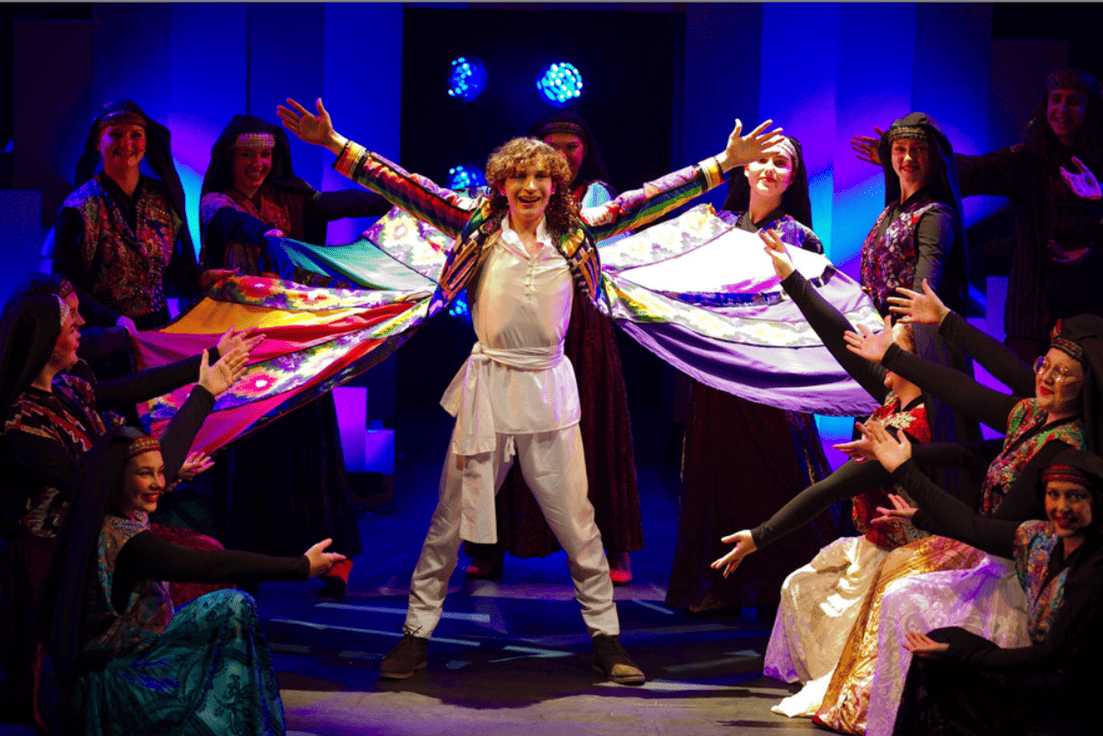 Joseph and the Amazing Technicolor Dreamcoat 