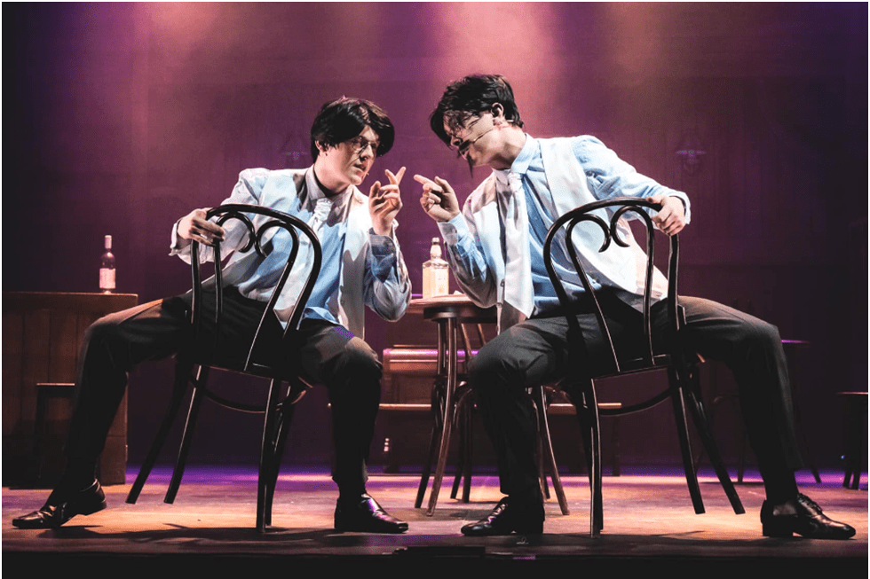 Crazy For You two male actors on stage